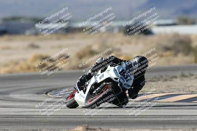 media/Dec-06-2025-CVMA (Sat) [[4a896cc04c]]/Race 6-Formula Twins-Formula 40 UL/